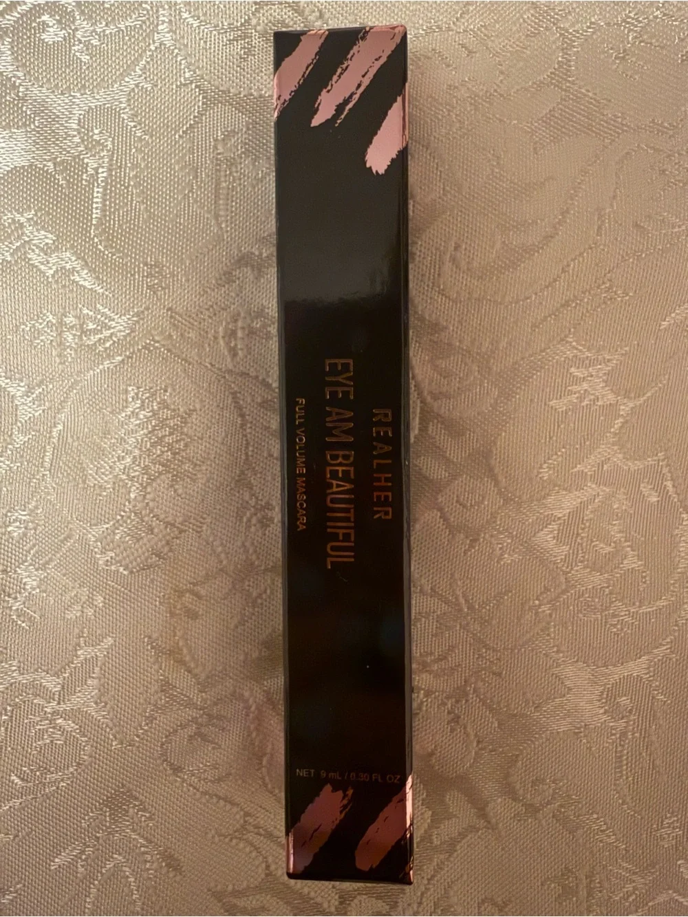 RealHer mascara black